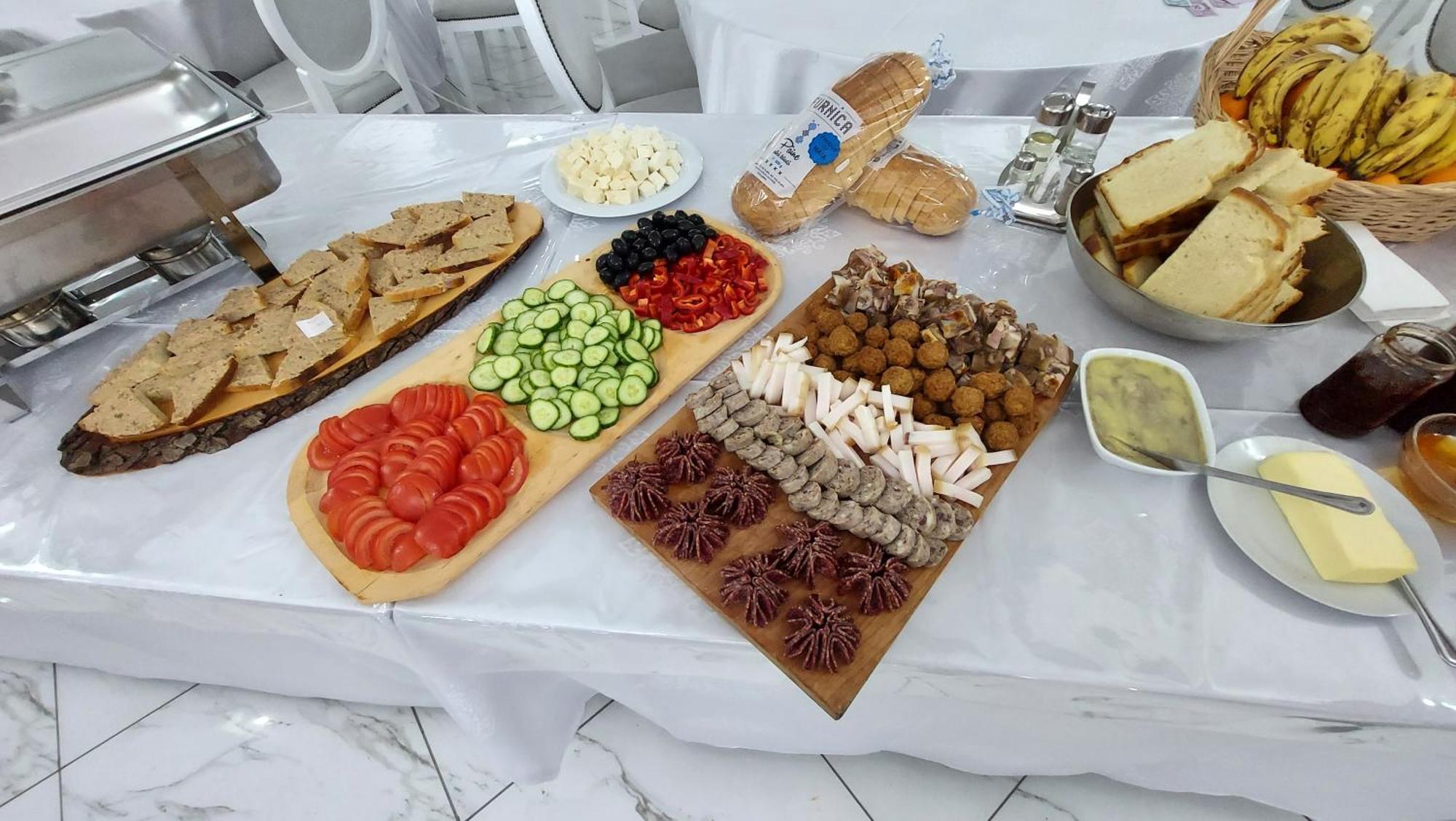 Evenimente Edelweiss Hotel Izakonyha Kültér fotó