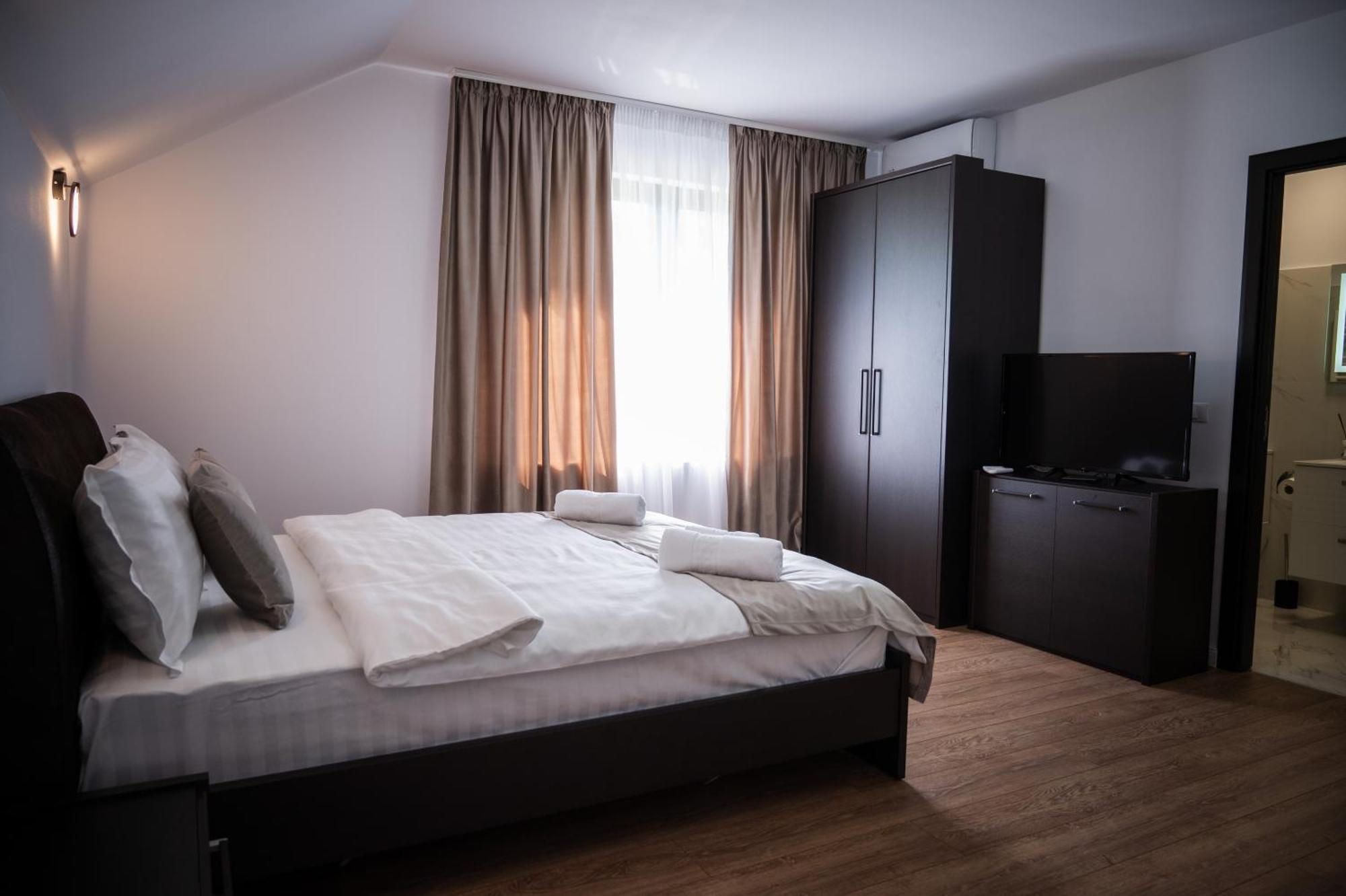 Evenimente Edelweiss Hotel Izakonyha Kültér fotó