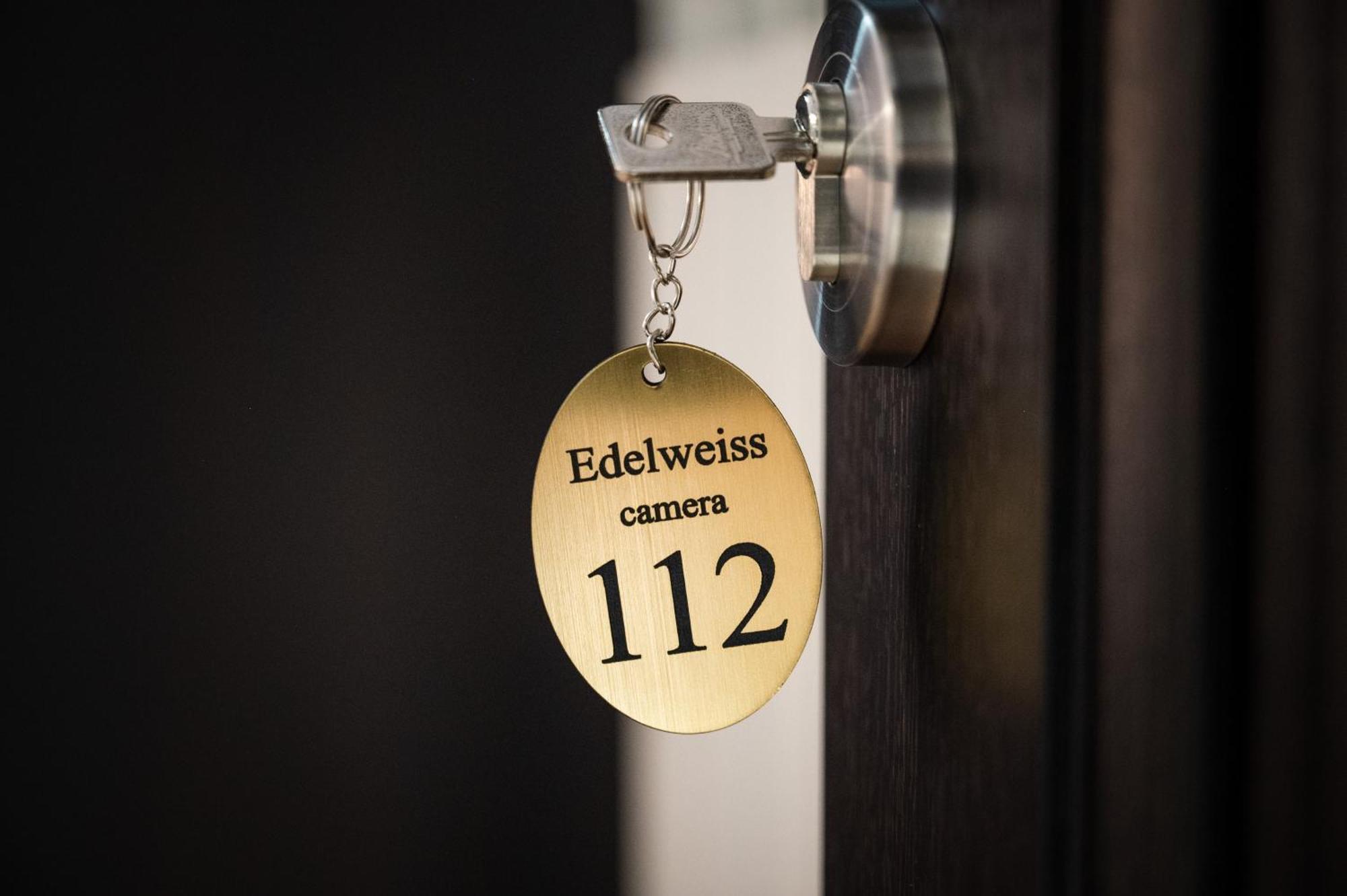 Evenimente Edelweiss Hotel Izakonyha Kültér fotó