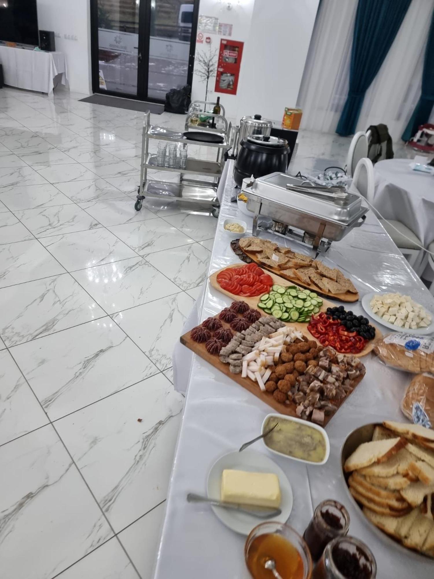 Evenimente Edelweiss Hotel Izakonyha Kültér fotó