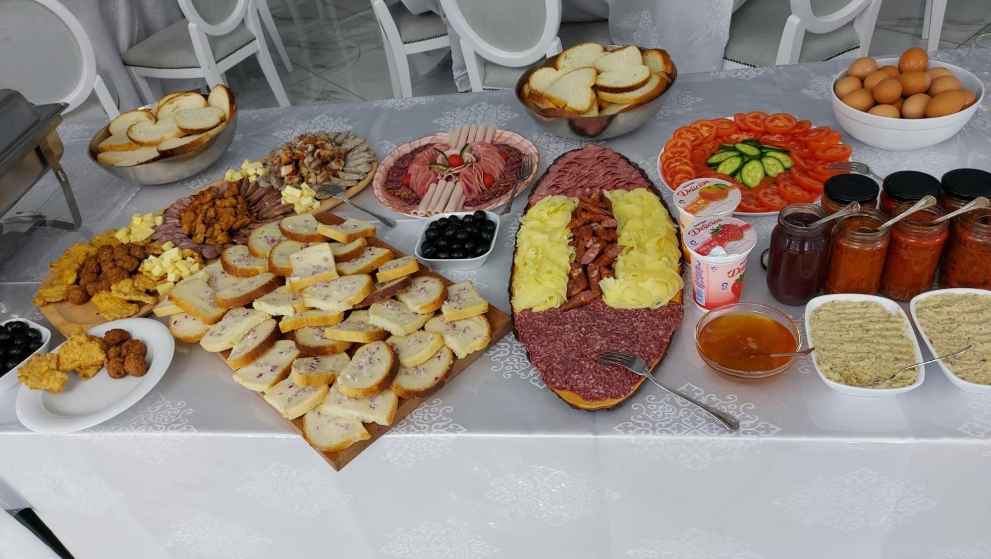 Evenimente Edelweiss Hotel Izakonyha Kültér fotó